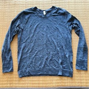 Lululemon longsleeve shirt, size 8